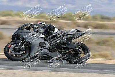 media/Nov-16-2025-Race Pace (Sun) [[8c5fa54630]]/Verified Riders/9-Turn 16 (150pm)/